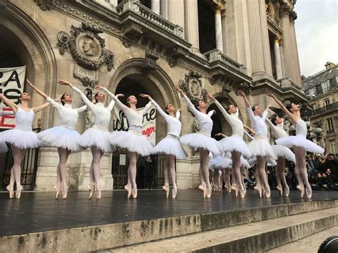 Ballet De Lopéra National De Paris Le 24 Déc 2019 Ballet Danse