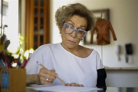 Brazil Granny Turned Lingerie Model Shines Light On Older Women The Straits Times