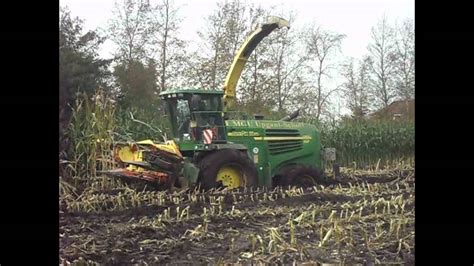 Ausmalbild traktor ausmalbilder kostenlos zum ausdrucken. John Deere Häcksler im Schlamm versunken !! - YouTube