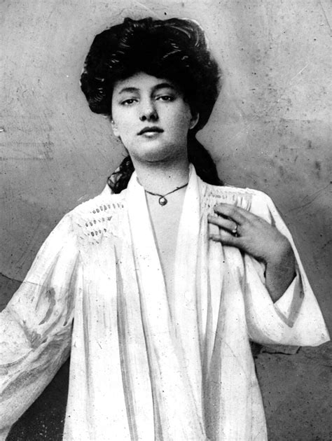 A Very Young Evelyn Nesbit Evelyn Nesbit Bettie Page Photos Gibson