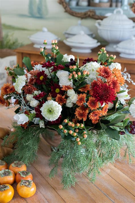How To Create A Florist Worthy Fall Floral Arrangement Hgtv