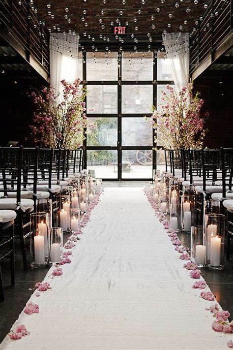 20 Awesome Indoor Wedding Ceremony Décoration Ideas