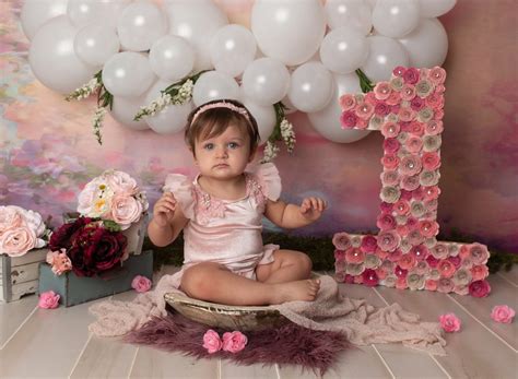 Adorable Baby Girl St Birthday Photoshoot Ideas In World Best Birthday Party Planner In
