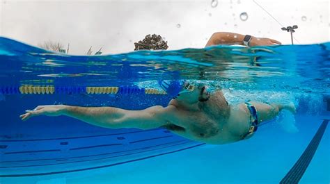 How To Swim Freestyle With Perfect Technique Myswimpro