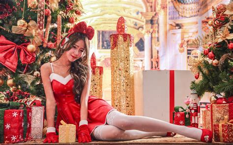 recht asiatisches mädchen rotes kleid lächeln weihnachtsferien 1920x1200 hd hintergrundbilder