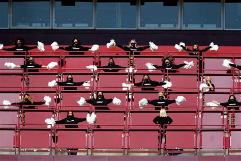 Washington Football Team Replaces Cheerleaders With Coed Dance Team