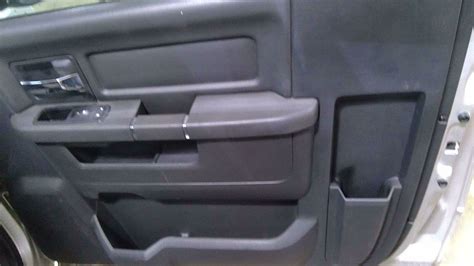 2010 12 Dodge Ram 1500 Passenger Rh Front Interior Door Trim Panel Gray