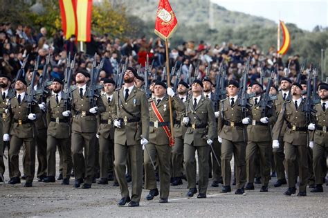 La Brigada Guzmán el Bueno X celebra el día de la Inmaculada en Cerro