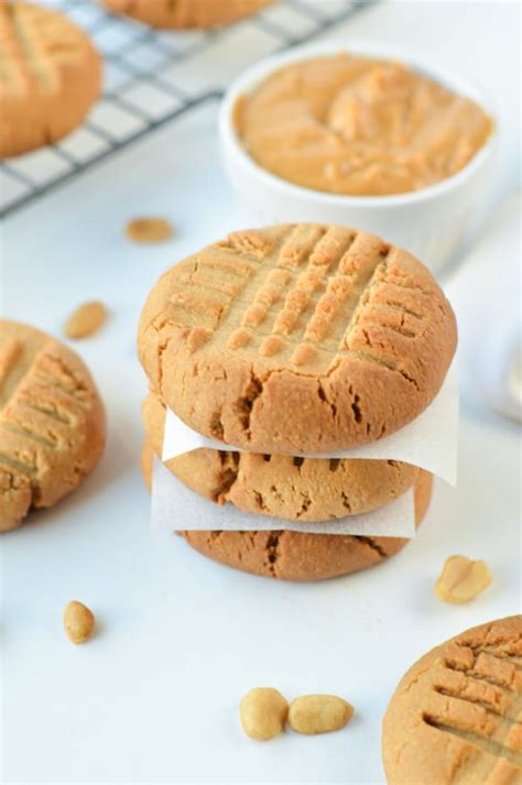 Cookies • desserts • recipes. 3 ingredients vegan peanut butter cookies | Recipe in 2020 ...