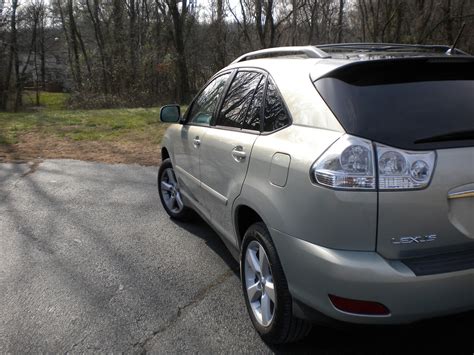 Visit cars.com and get the latest information, as well as detailed specs and features. 2006 Lexus RX 330 - Overview - CarGurus
