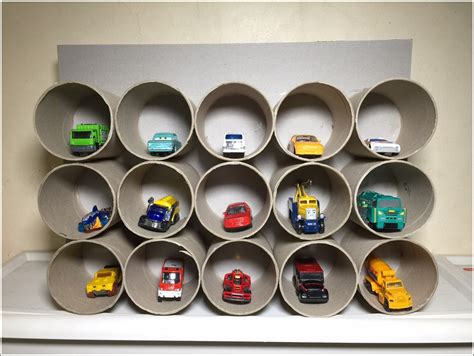 Hergestellt aus 3/4 kiefer, so ist es dick und robust, garantiert ein leben. Crafty-Crafted.com | Crafts for Children » Toilet Paper Roll