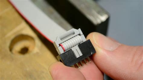 Aligning And Crimping Ribbon Connectors Youtube