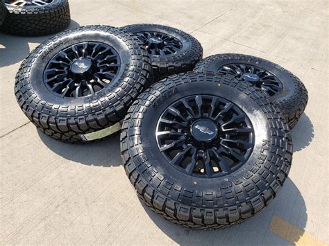 Chevy Silverado Alaskan Black Oem Wheels Rims