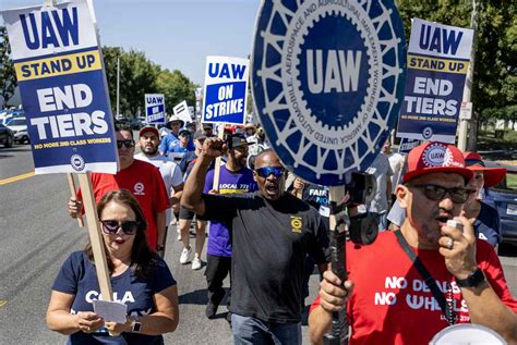 Uaw Expands Strike Against Gm And Ford Sparing Stellantis After Last