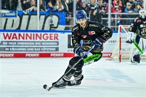 Spieler Im Fokus Nick Mattinen Straubing Tigers