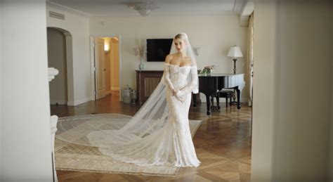 hailey bieber s wedding dress had this secret detail you can only see close up
