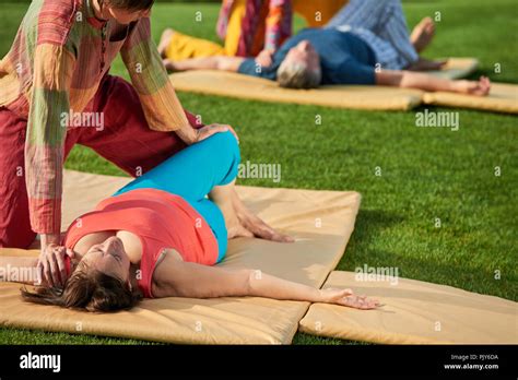 Knee Stretching Mature Hi Res Stock Photography And Images Alamy