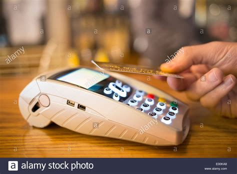 Contactless Payment Card Hi Res Stock Photography And Images Alamy