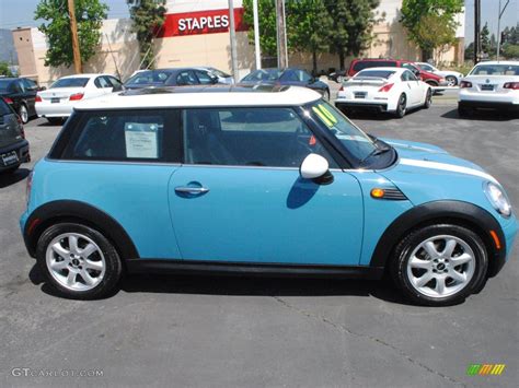 2010 Oxygen Blue Mini Cooper Hardtop 63978116 Photo 3