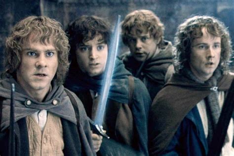 Lord Of The Rings The Rings Of Power Cast Movies Tolkien Gad Reunites