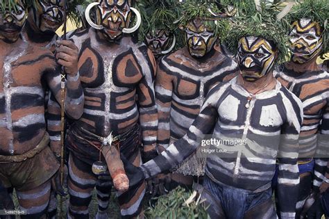 Papua New Guineans Of Duna Tribe Port Moresby Cultural Festival Photo