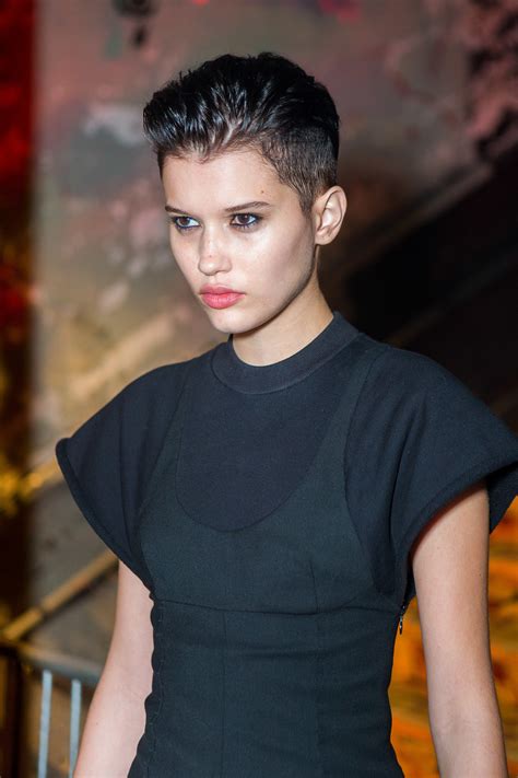 681 x 1024 jpeg 64 кб. 10 edgy androgynous haircuts you should consider