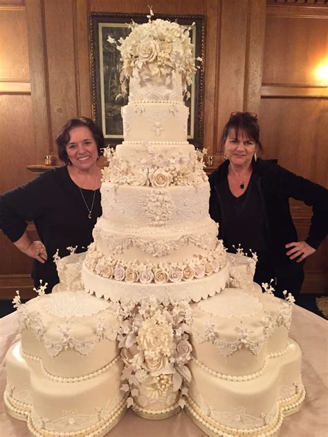 Gorgeous Large Wedding Cakes Paroxysm Of Tears