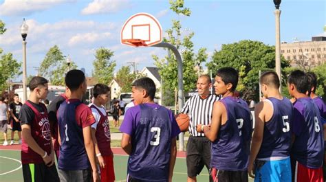 Hoops In The Hood Fights Summer Violence With Basketball Chicago News