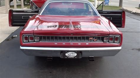 Super Bee Rt Charger Coronet Restoration Guide 1970 1969 1968 1967 1966