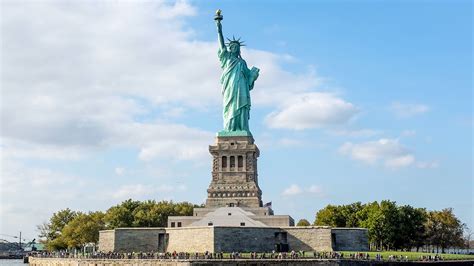 La Estatua De La Libertad Nueva York