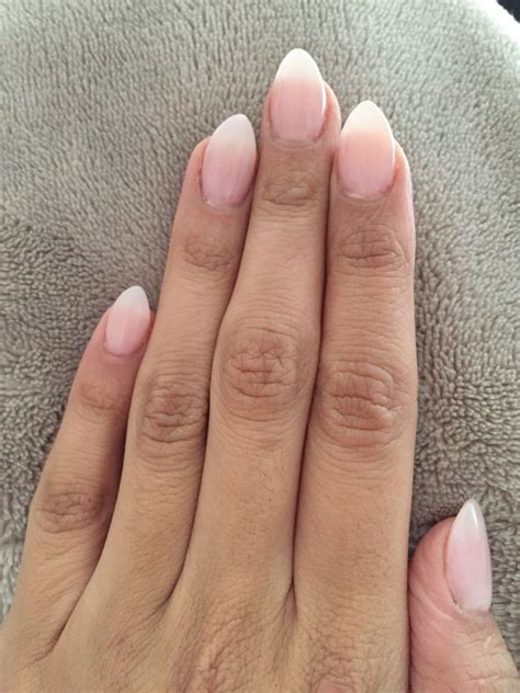 Review Of How To Get Natural Almond Shaped Nails Ideas Fsabd42