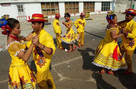 Customs And Traditions Of Colombia Photos Cantik