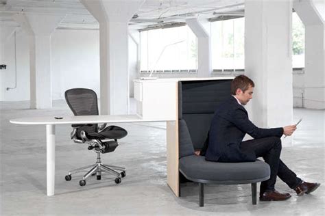 Home Office Hybrids : Herman Miller Integrated Workstation