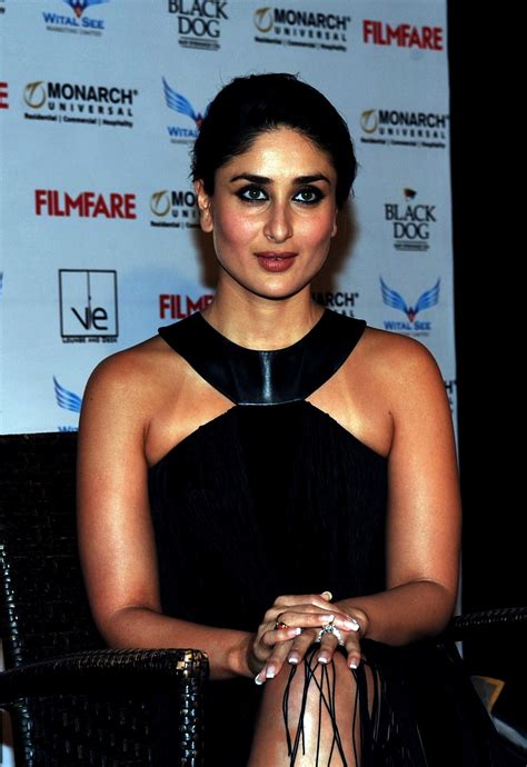 High Quality Bollywood Celebrity Pictures Kareena Kapoor Hot At The
