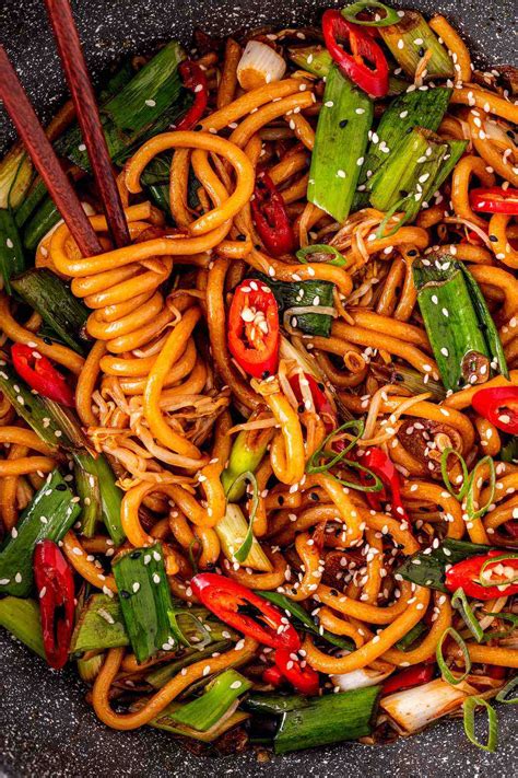 Spicy Asian Noodles 10 Minutes The Big Man S World