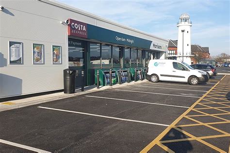 Pump rage: Drivers told to fill up and park up at Preston Docks petrol