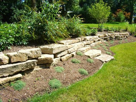 Limestone Retaining Wall In Bloomfield Hills Michigan Design And
