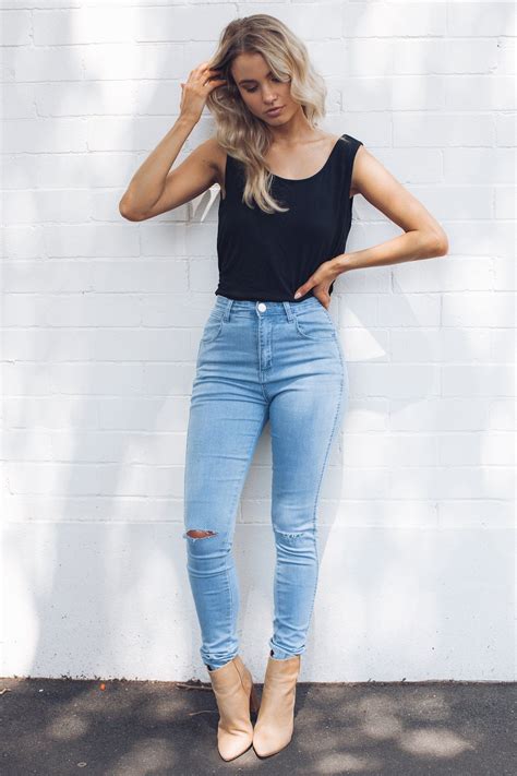 Https://tommynaija.com/outfit/light Blue Jeans Outfit Women S