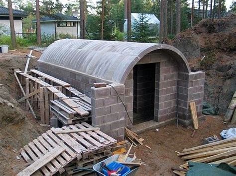 The shelter 3846 is an easily constructed space designed for. Cellar - Maakellari in 2019 | Underground homes, Root ...