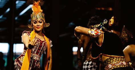 Tarian Tradisional Banyumas Jawa Tengah Pesona Wisata Indonesia