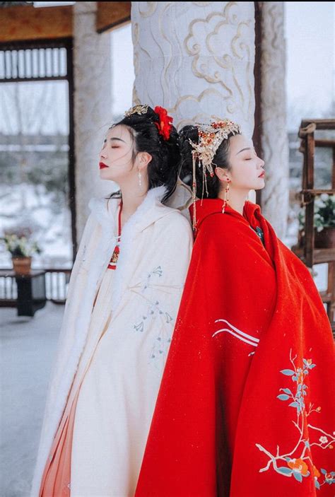 Pin By Kỳ Nhã Thanh On Bách Hợp Tỷ Muội Elegant Dresses For Women Chinese Traditional
