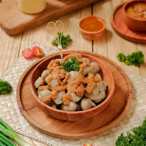 Resep:cara membuat bumbu kacang super kusus untuk ibu ibu rumah tangga yg lagi kepingin membuat bumbu kacang super. Resep Membuat Cilok Bumbu Kacang Rumahan Sederhana yang Enak