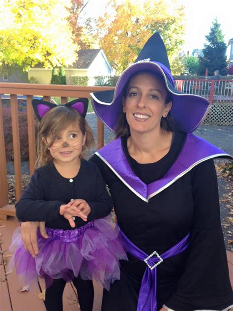 adorable halloween costumes for siblings real mom recs