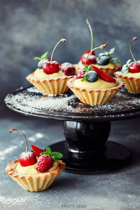 How to assemble the dessert: 184 best images about Fine dining desserts on Pinterest ...