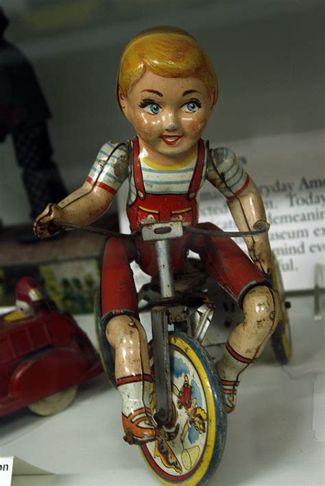 Antique Tin Toy Da Jenn Durfey Wind Up Toys Tin Toys Toys R Us Doll Toys Vintage Tins