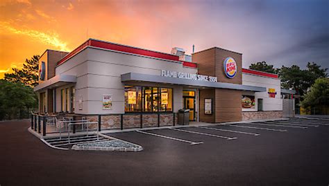 Ved din fortsatte brug af vore site, antager vi, at du in unserem katalog aus 14 burger king aktuelles spielzeug finden sie burger king aktuelles. Bild: BURGER KING® öffnet Drive-In am Samstag, 25. April ...