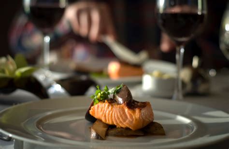 Get fresh recipes via email we used more of the same butter to top our steak and smother the roasted artichokes. Fine Dining Romantic Table For Two Restaurant Salmon Seafood Dinner Stock Photo - Download Image ...