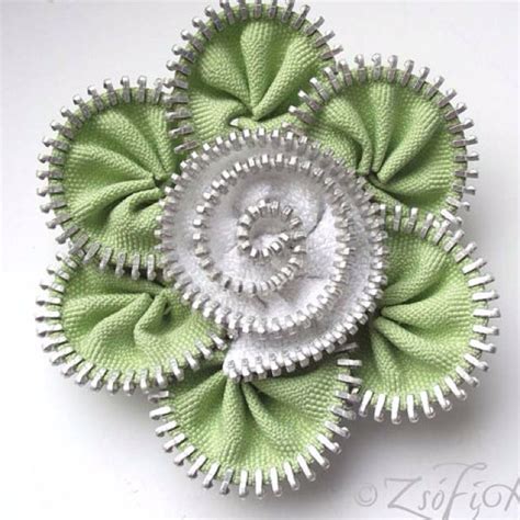 Lime Zipper Flower Etsy Zipper Flowers Zipper Crafts Fabric Flower