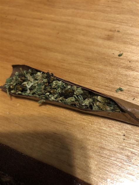 Weed Blunt Rolled