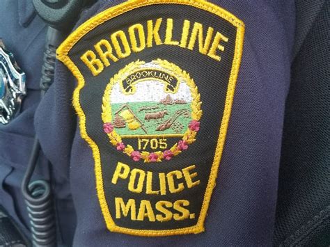 Brookline Police Give Girl Royal Treatment After Surgery Brookline
